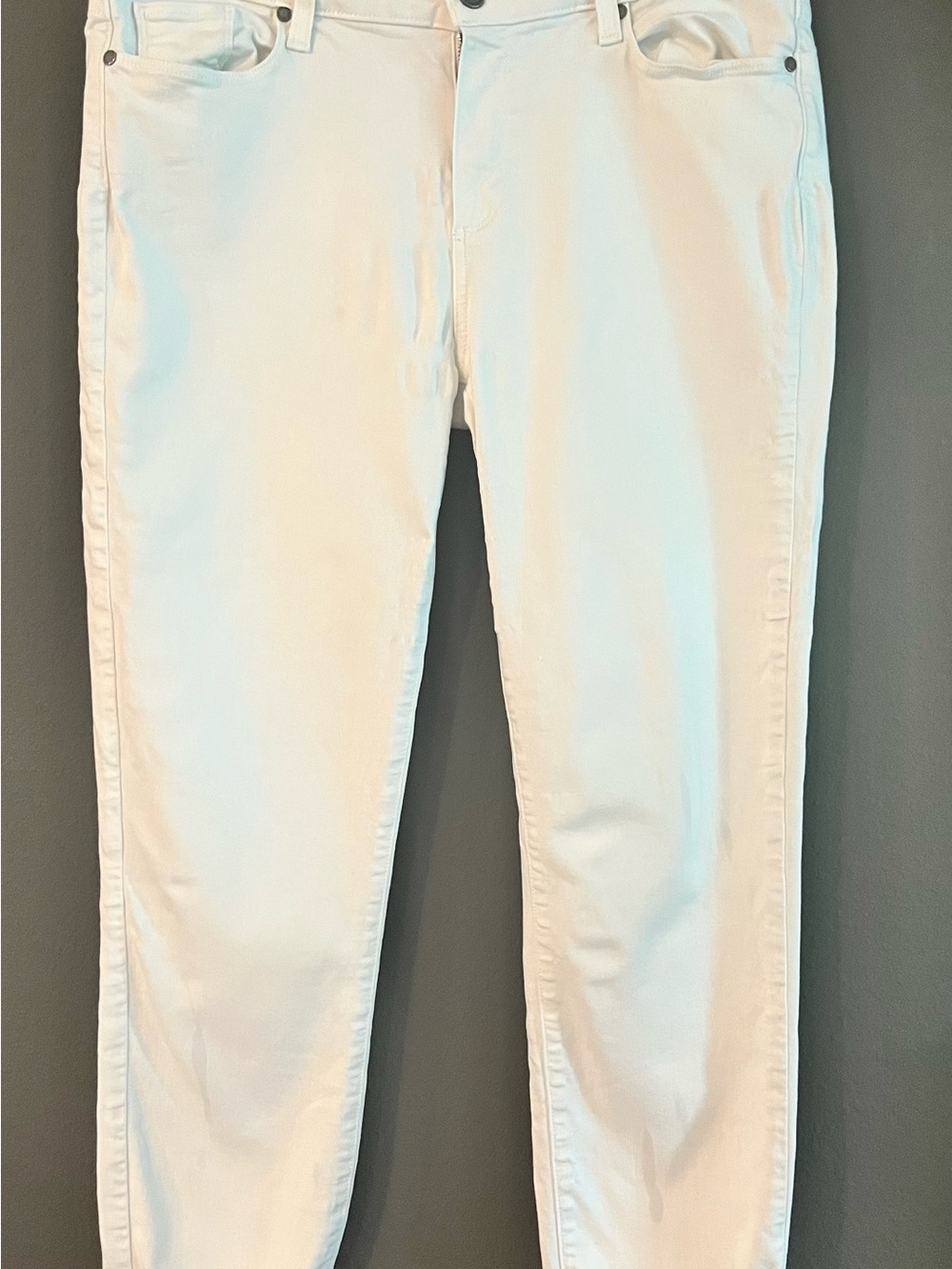 PAIGE White Kylie Crop Jeans (14)